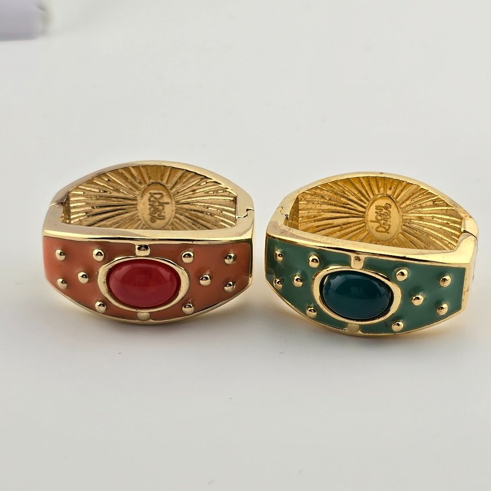 JOAN RIVERS Goldtone Teal and Red Enamel Cabochon Clip on Scarf Slide Clip